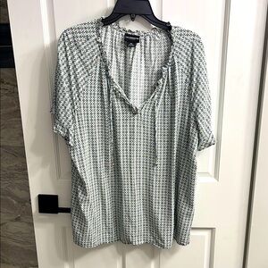 Liz Claiborne Career blouse